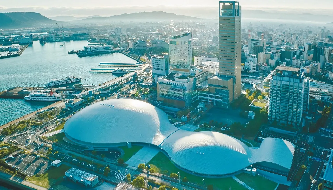 メインビジュアル02